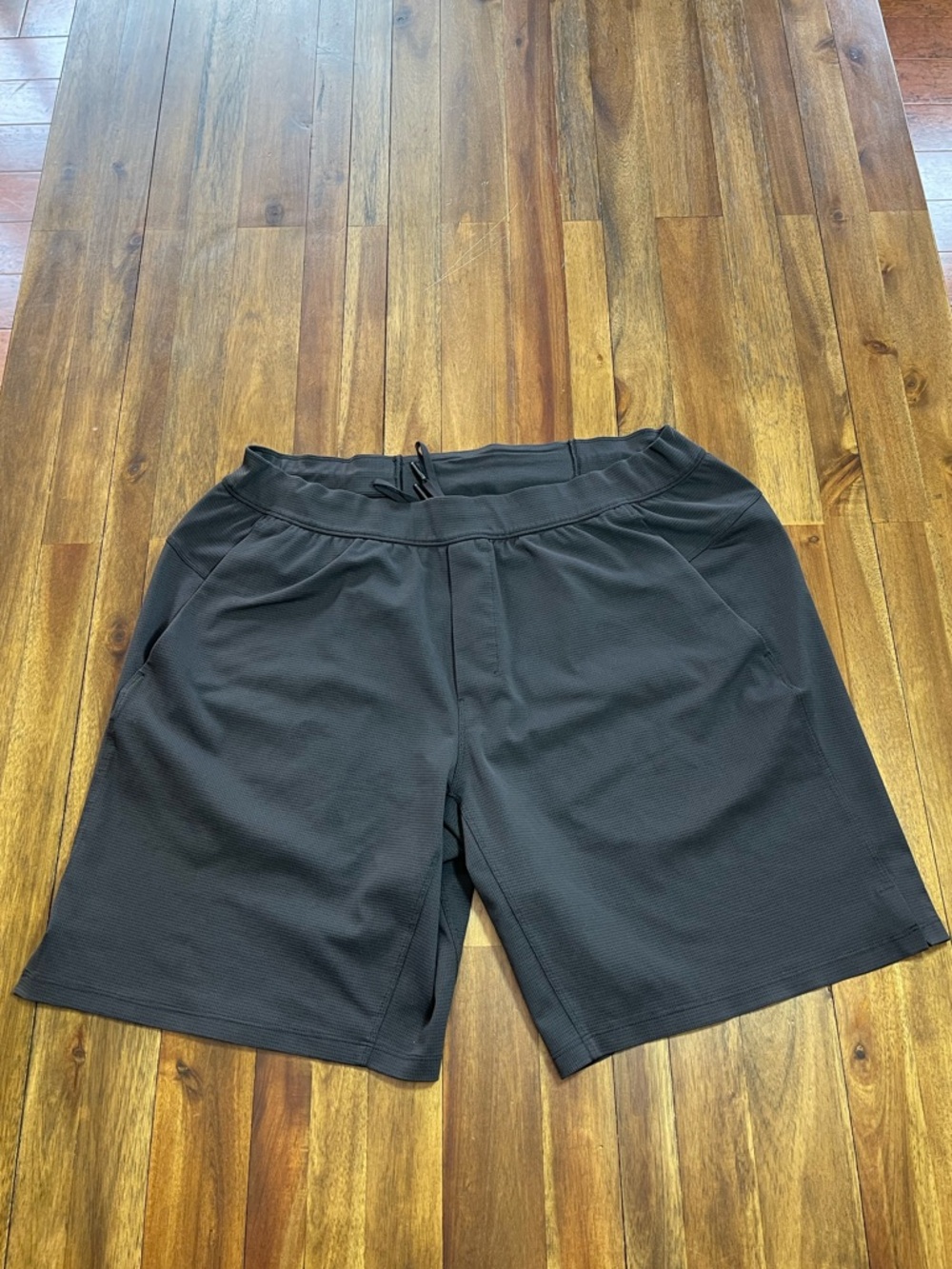 Lululemon Men's Performance Black Athletic Shorts Size XL